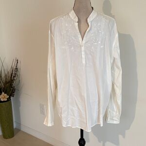 Men’s cubavera XL white half button shirt 820